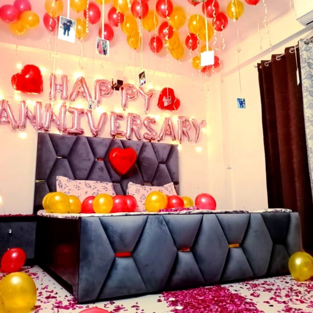 Delhi Oyo Room Decorations for Birthday, Anniversary - Party Dost