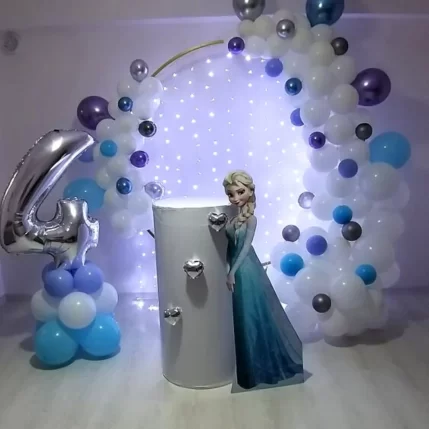 Frozen Girl Balloon Decoration