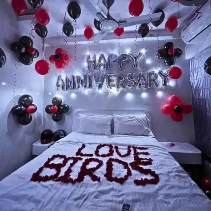 Couple Anniversary Room Decoration